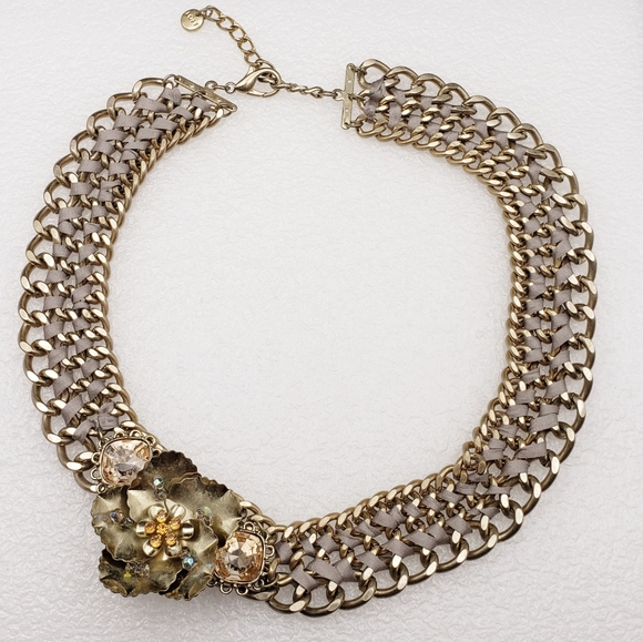 Gorgeous 9" Chunky Floral Statement Pendant Collar Necklace Thick Chain - Picture 9 of 10